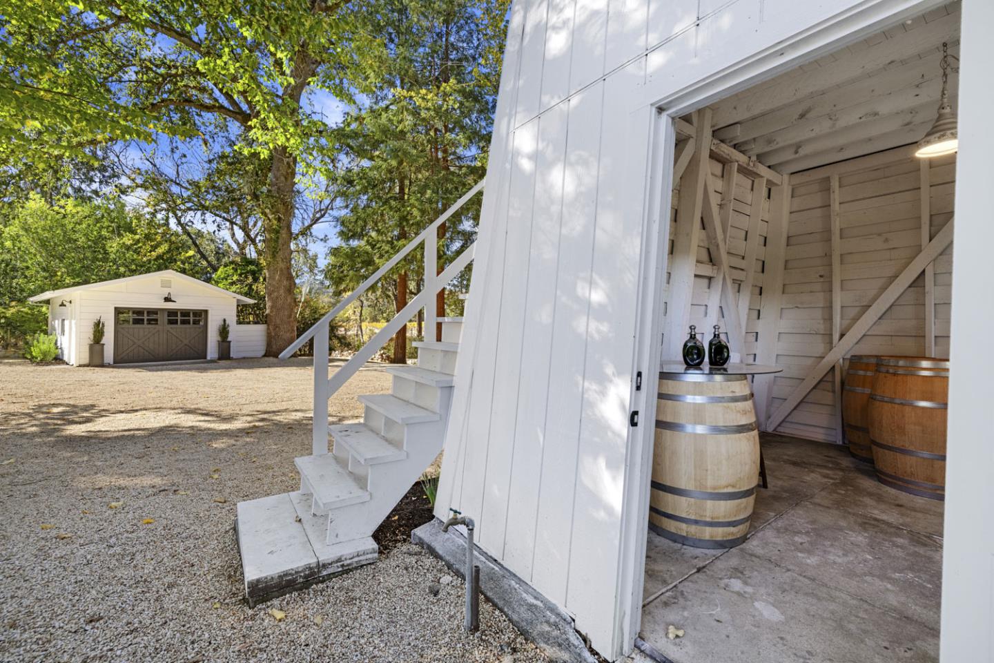 Detail Gallery Image 9 of 178 For 2551 Grant St, Calistoga,  CA 94515 - 6 Beds | 6/2 Baths