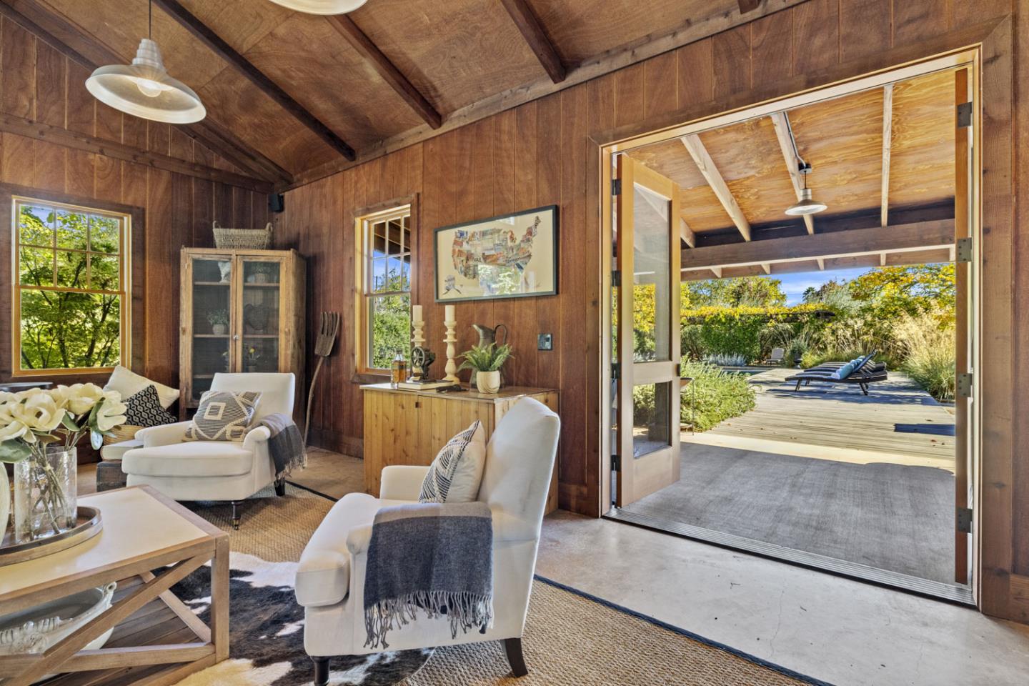Detail Gallery Image 91 of 178 For 2551 Grant St, Calistoga,  CA 94515 - 6 Beds | 6/2 Baths