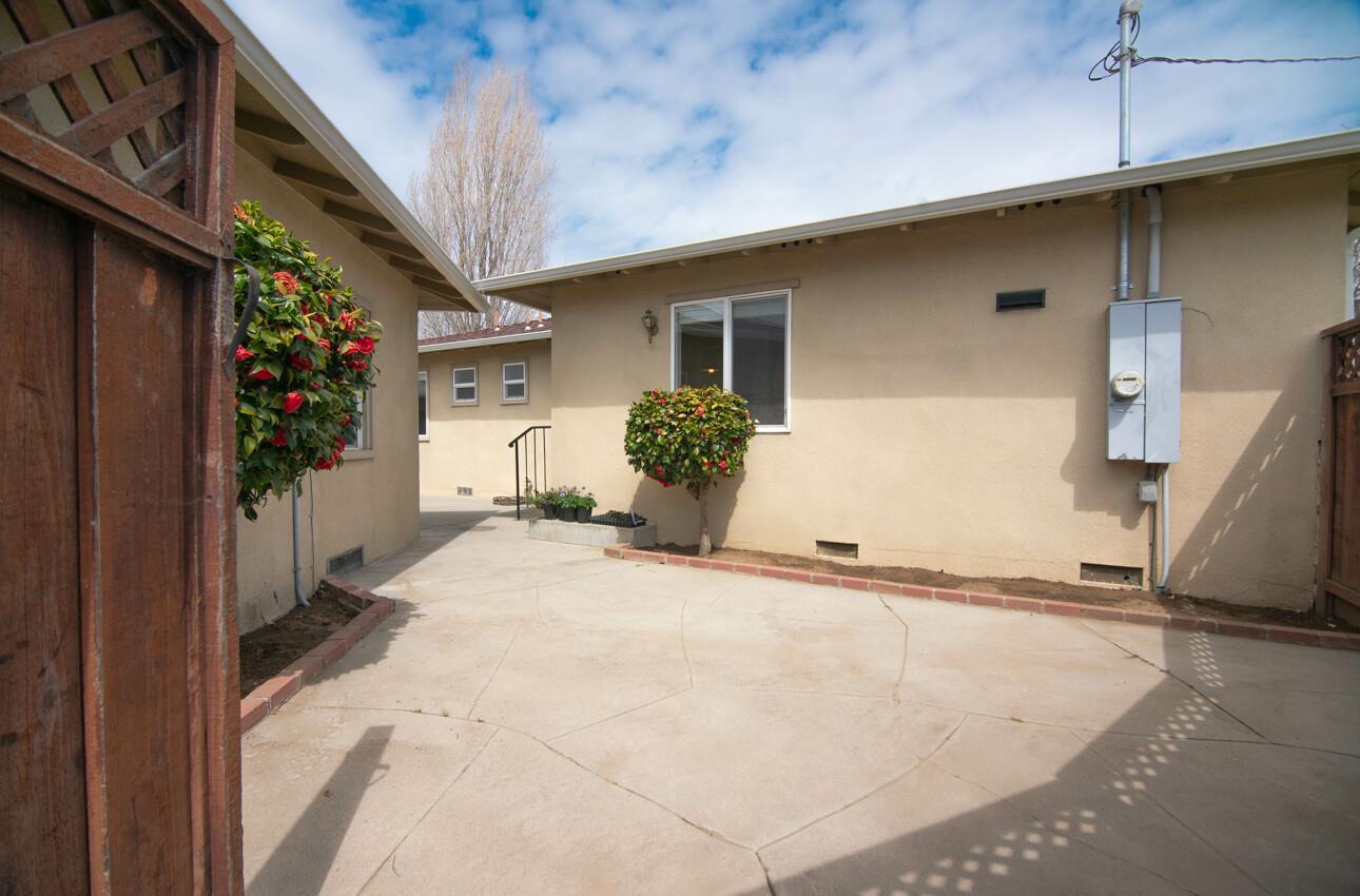Detail Gallery Image 48 of 53 For 90 Beverly Dr, Watsonville,  CA 95076 - 4 Beds | 2 Baths
