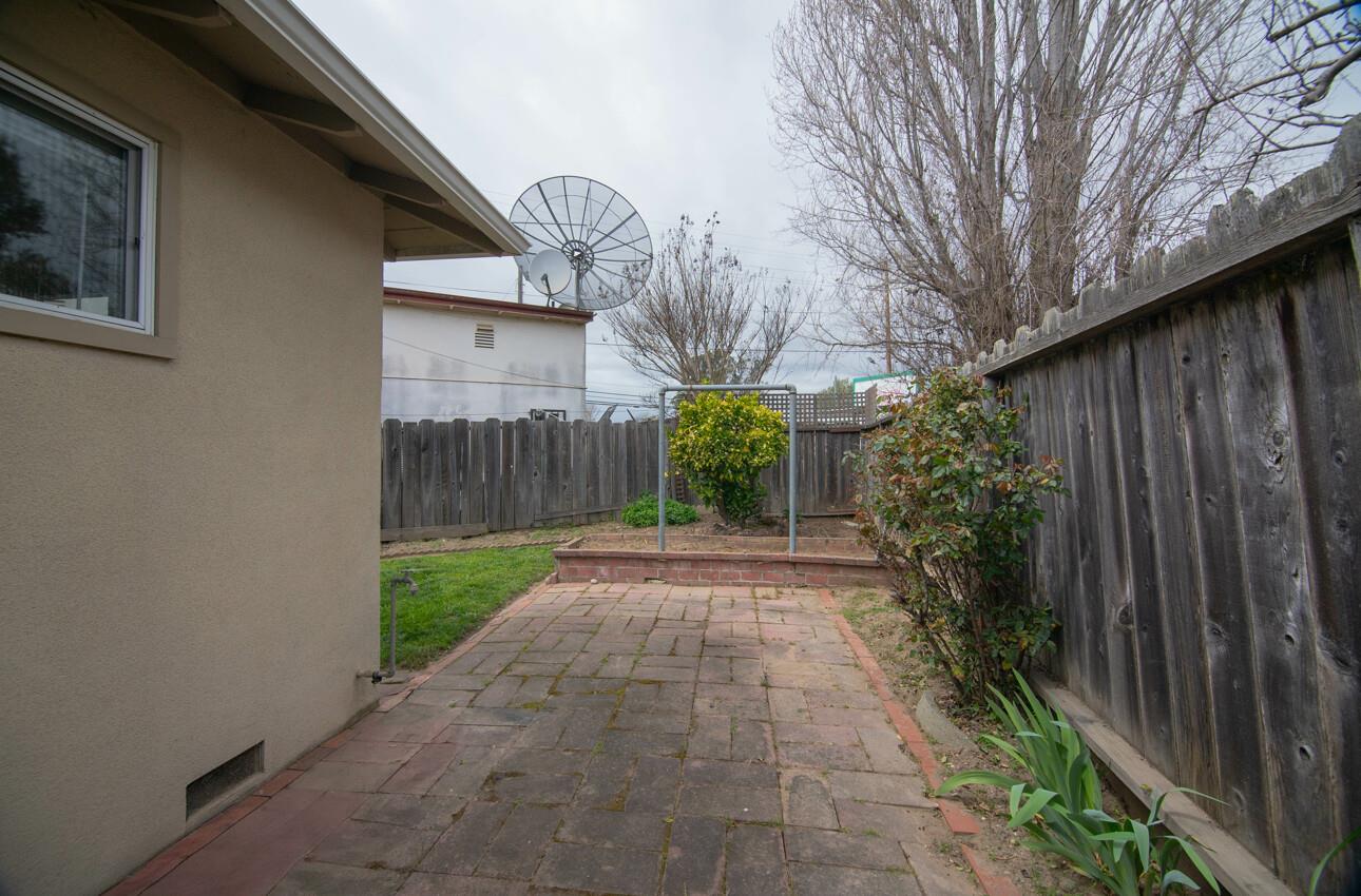 Detail Gallery Image 51 of 53 For 90 Beverly Dr, Watsonville,  CA 95076 - 4 Beds | 2 Baths