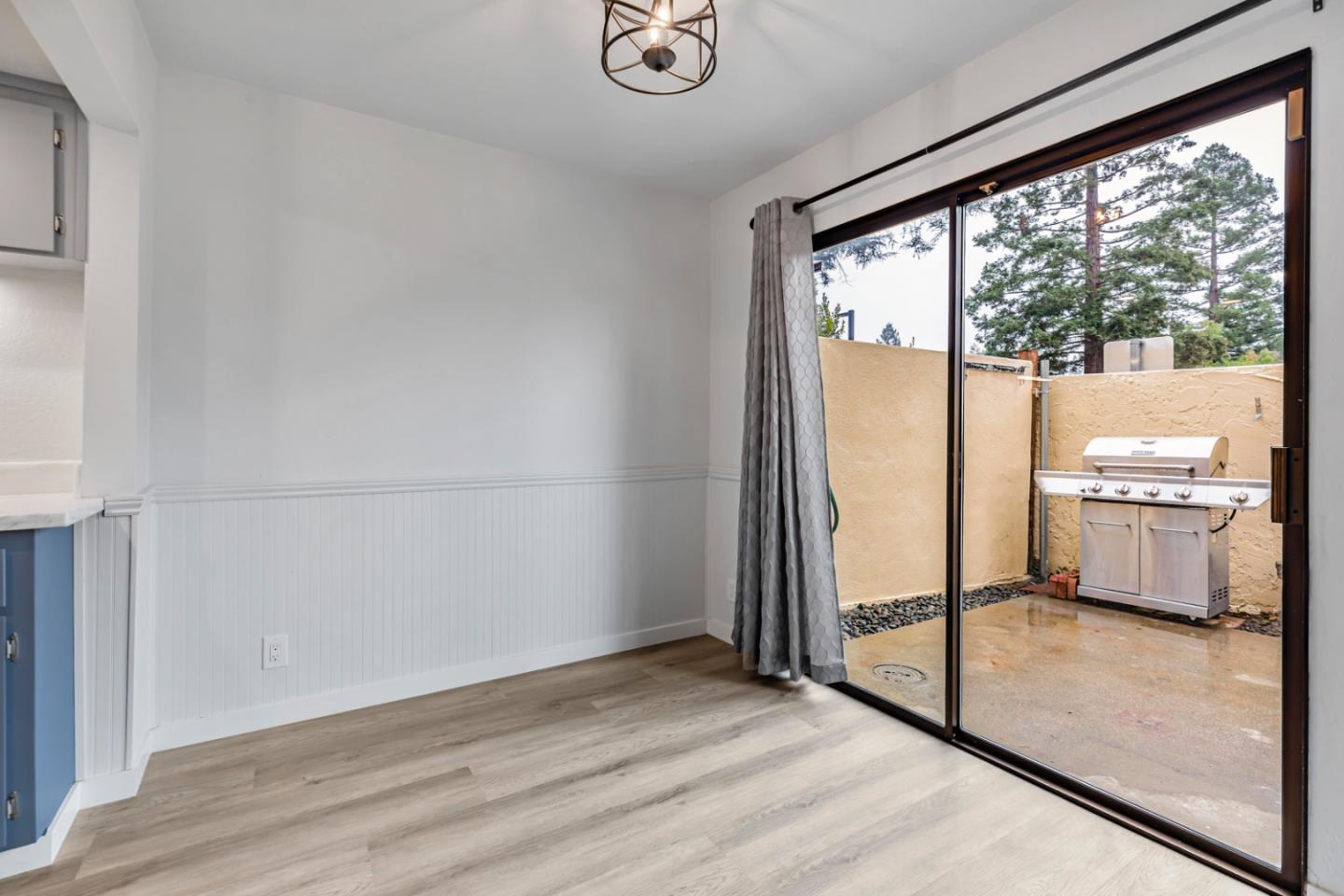 Detail Gallery Image 18 of 37 For 8170 Westwood Dr #22,  Gilroy,  CA 95020 - 2 Beds | 1/1 Baths