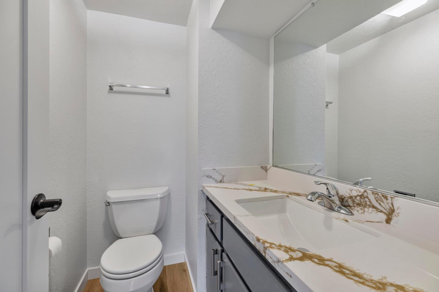 Detail Gallery Image 31 of 37 For 8170 Westwood Dr #22,  Gilroy,  CA 95020 - 2 Beds | 1/1 Baths