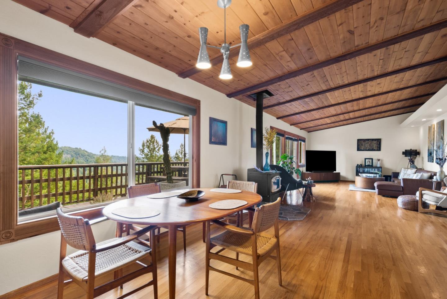 Detail Gallery Image 17 of 86 For 1130 Rebecca Dr, Boulder Creek,  CA 95006 - 4 Beds | 3 Baths