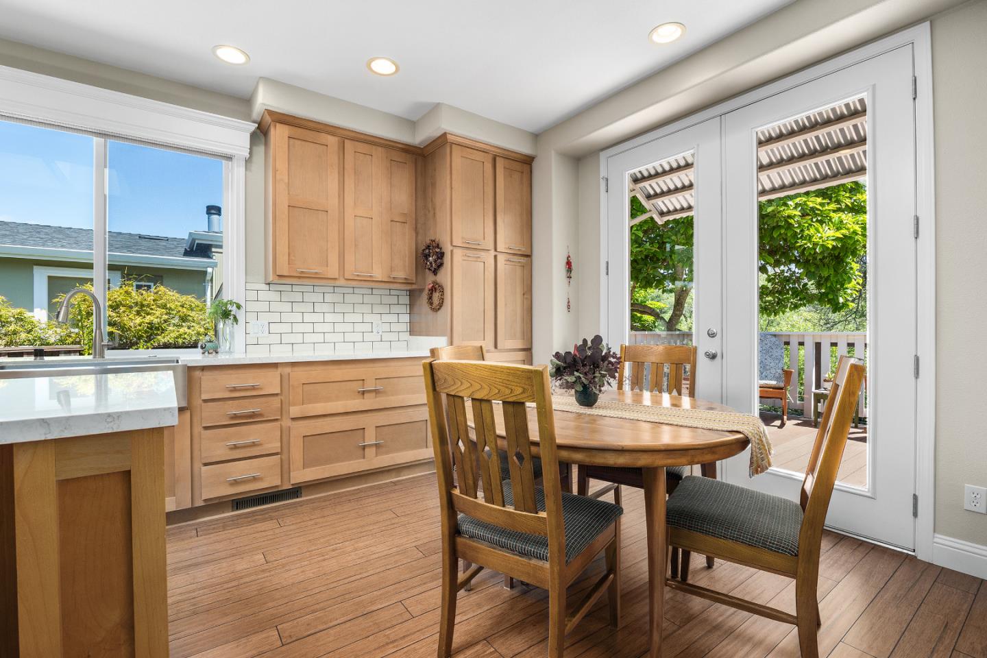 Detail Gallery Image 10 of 39 For 2655 Brommer St #53,  Santa Cruz,  CA 95062 - 3 Beds | 2 Baths