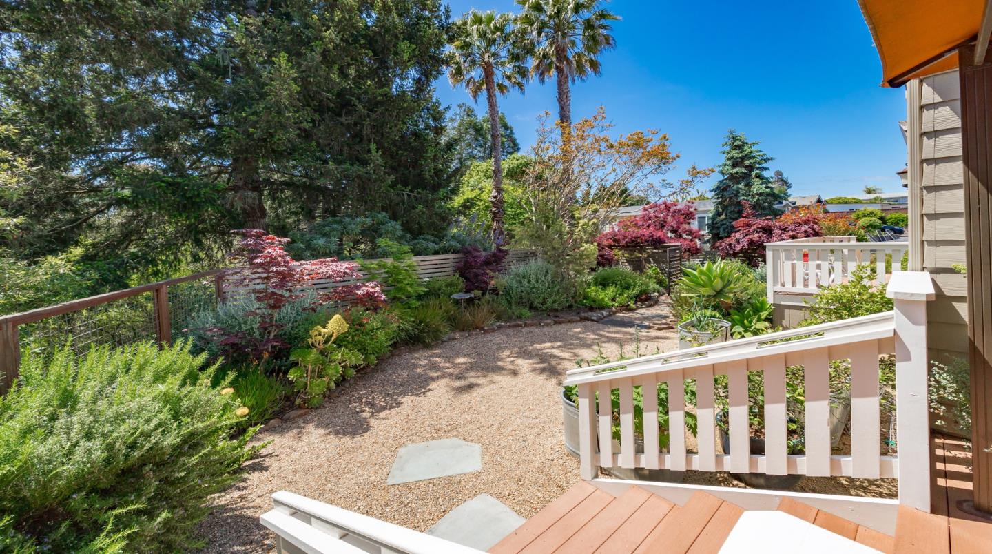 Detail Gallery Image 27 of 39 For 2655 Brommer St #53,  Santa Cruz,  CA 95062 - 3 Beds | 2 Baths