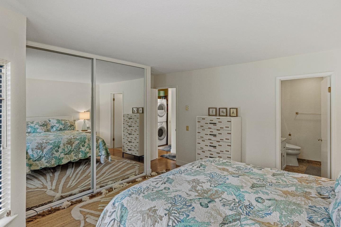 Detail Gallery Image 14 of 35 For 1 Surf Way #129,  Monterey,  CA 93940 - 2 Beds | 2 Baths
