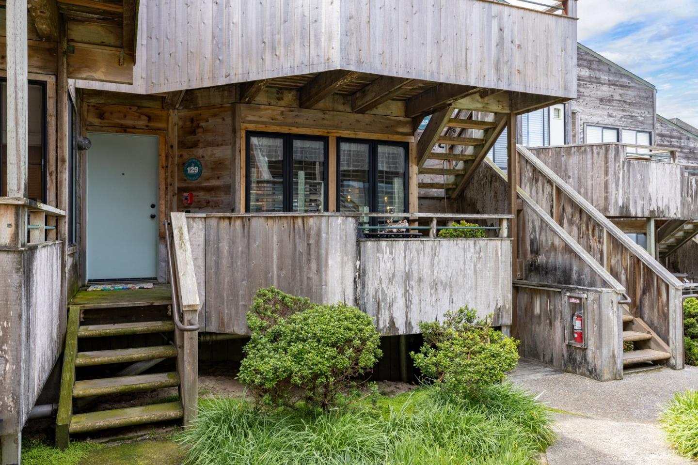 Detail Gallery Image 35 of 35 For 1 Surf Way #129,  Monterey,  CA 93940 - 2 Beds | 2 Baths
