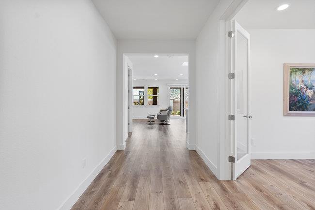 Detail Gallery Image 15 of 70 For 2008 White Oak Dr, Hollister,  CA 95023 - 2 Beds | 2 Baths