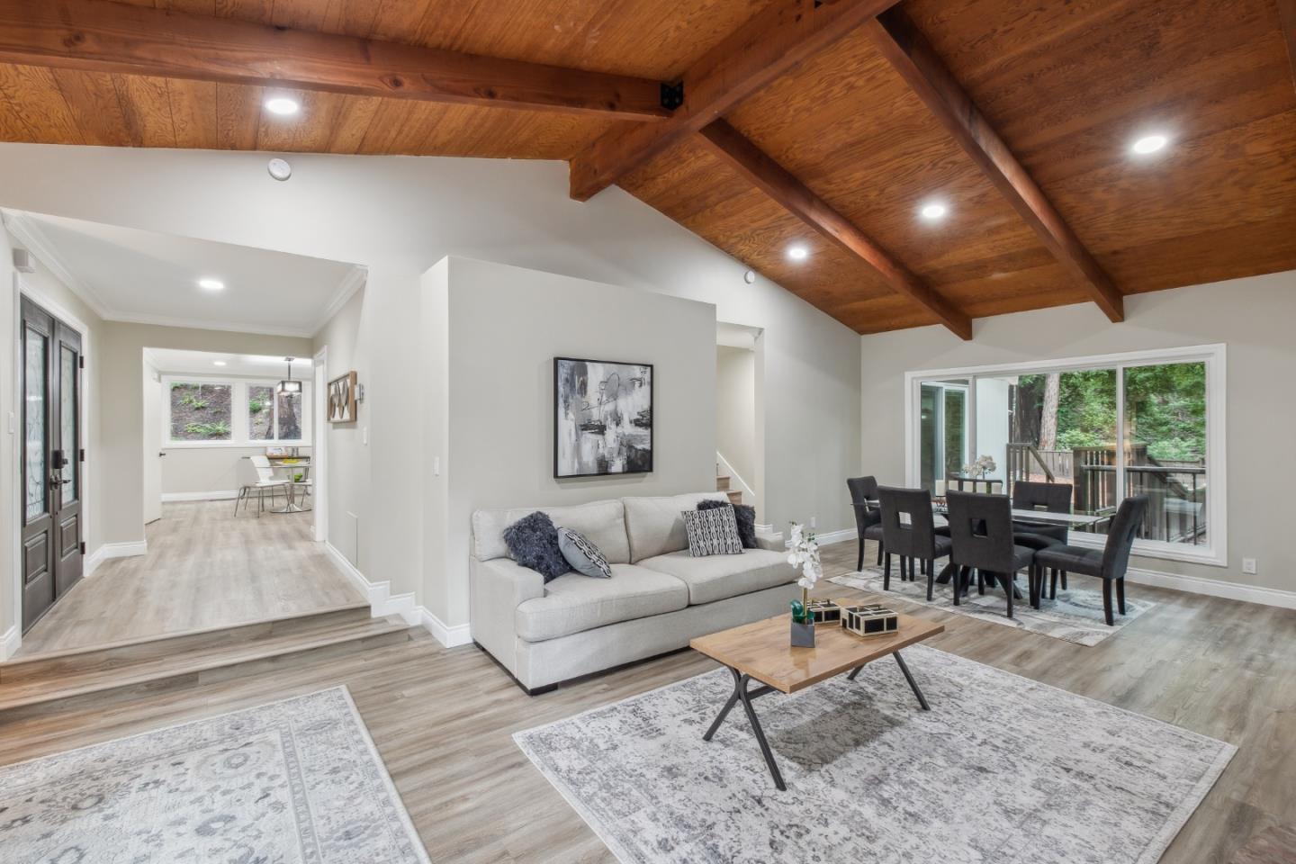 Detail Gallery Image 14 of 52 For 230 Burrell Ct, Los Gatos,  CA 95033 - 3 Beds | 3 Baths
