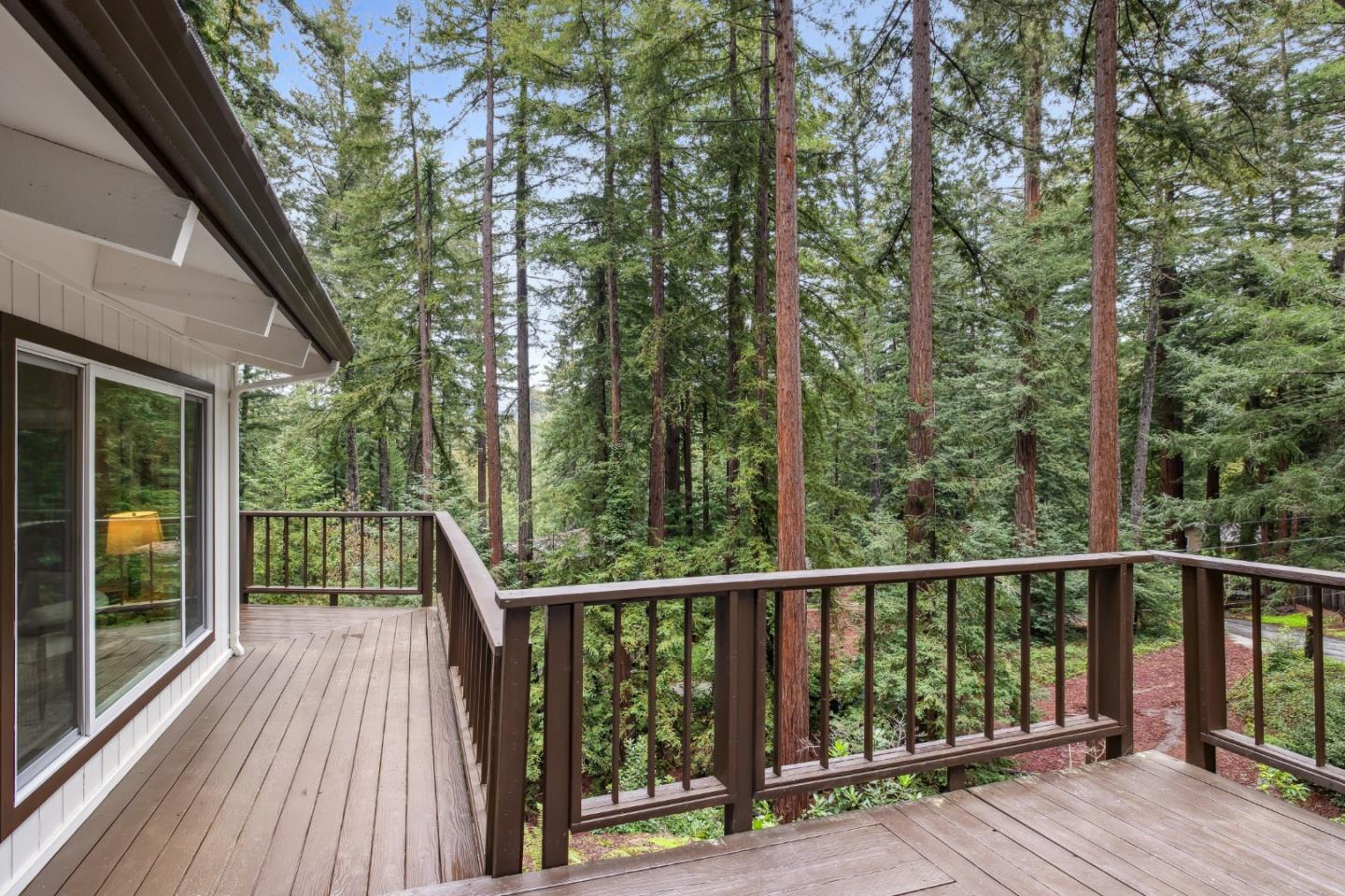 Detail Gallery Image 3 of 52 For 230 Burrell Ct, Los Gatos,  CA 95033 - 3 Beds | 3 Baths