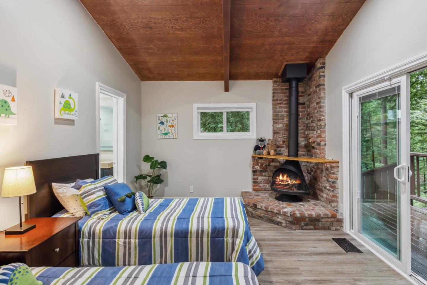 Detail Gallery Image 39 of 52 For 230 Burrell Ct, Los Gatos,  CA 95033 - 3 Beds | 3 Baths