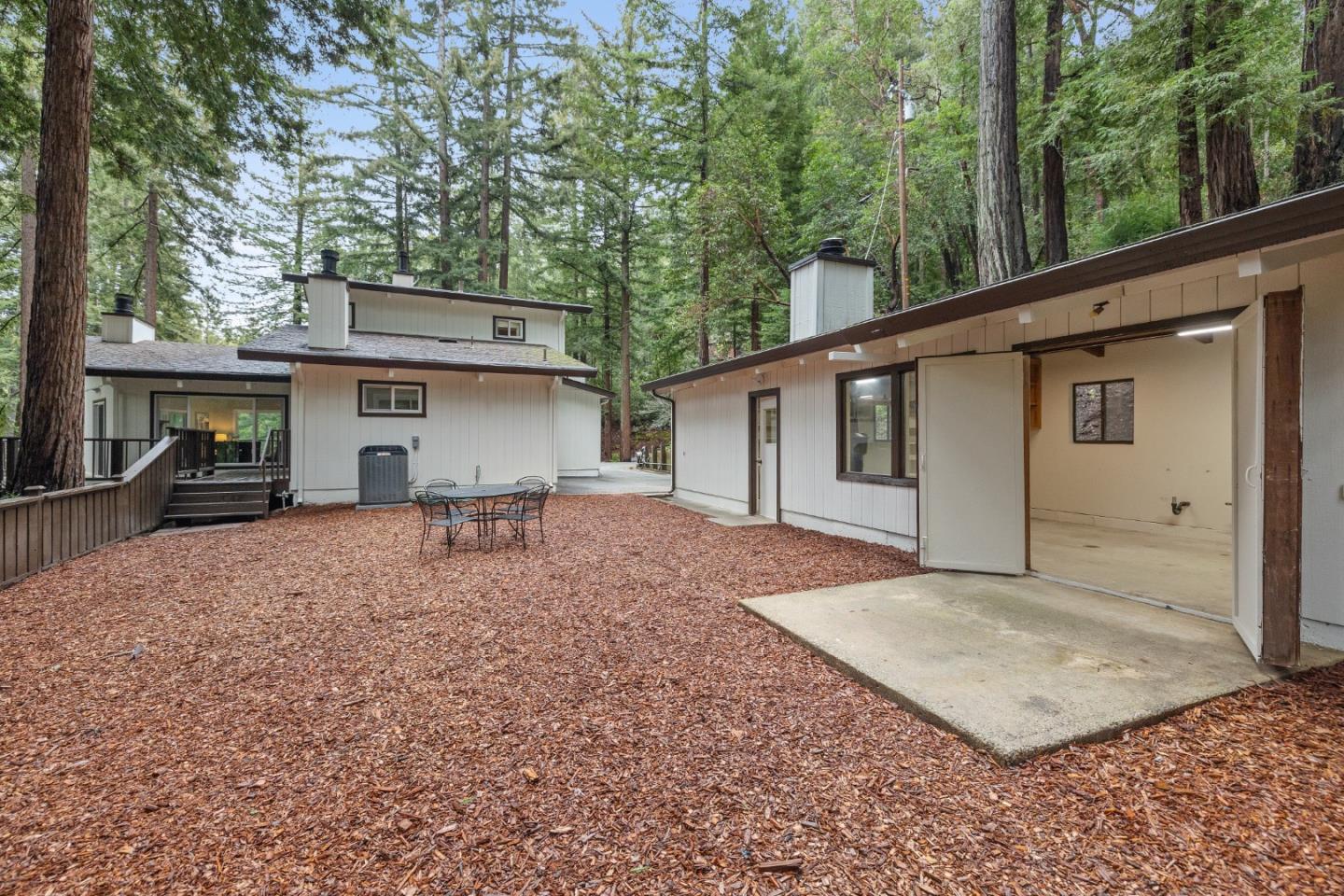 Detail Gallery Image 5 of 52 For 230 Burrell Ct, Los Gatos,  CA 95033 - 3 Beds | 3 Baths