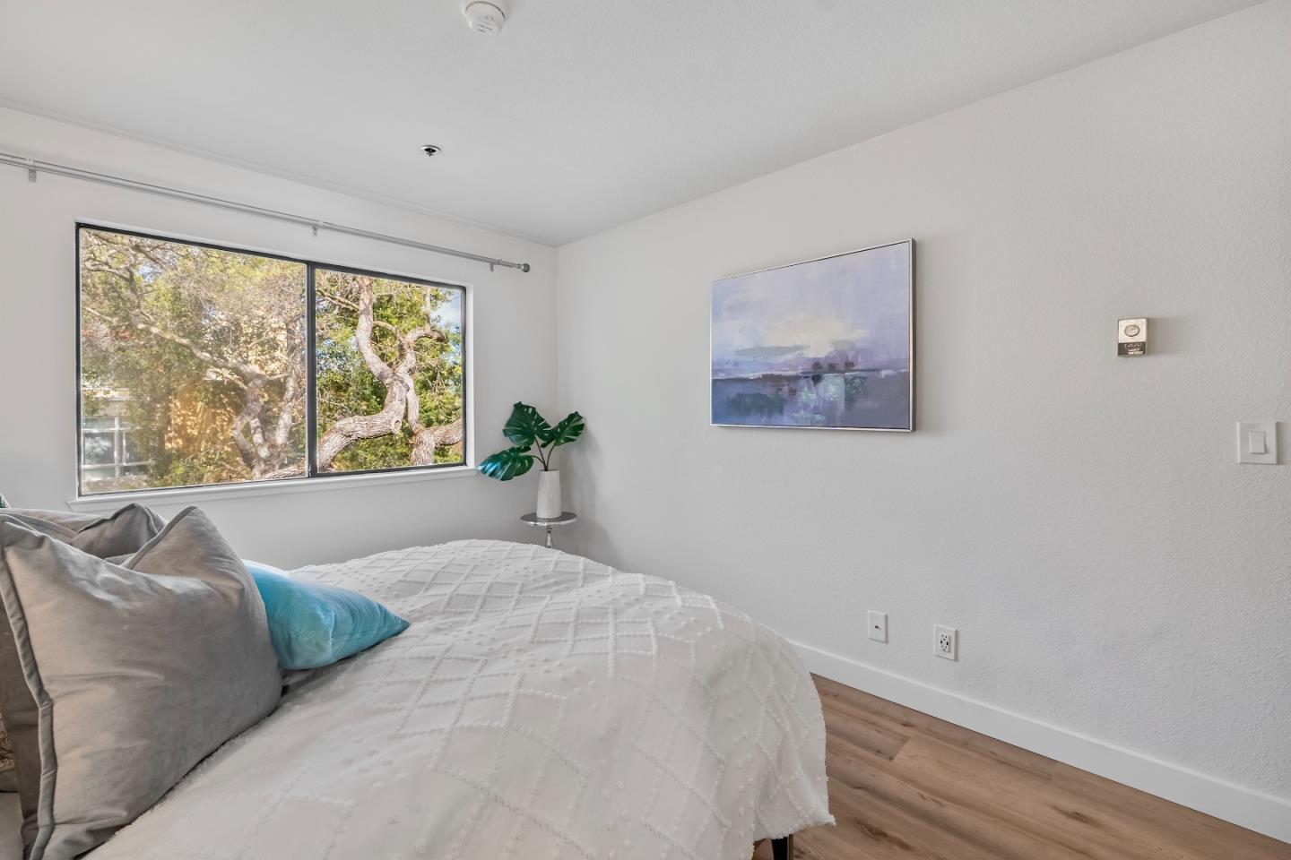 Detail Gallery Image 15 of 37 For 496 W Charleston Rd #302,  Palo Alto,  CA 94306 - 3 Beds | 2 Baths