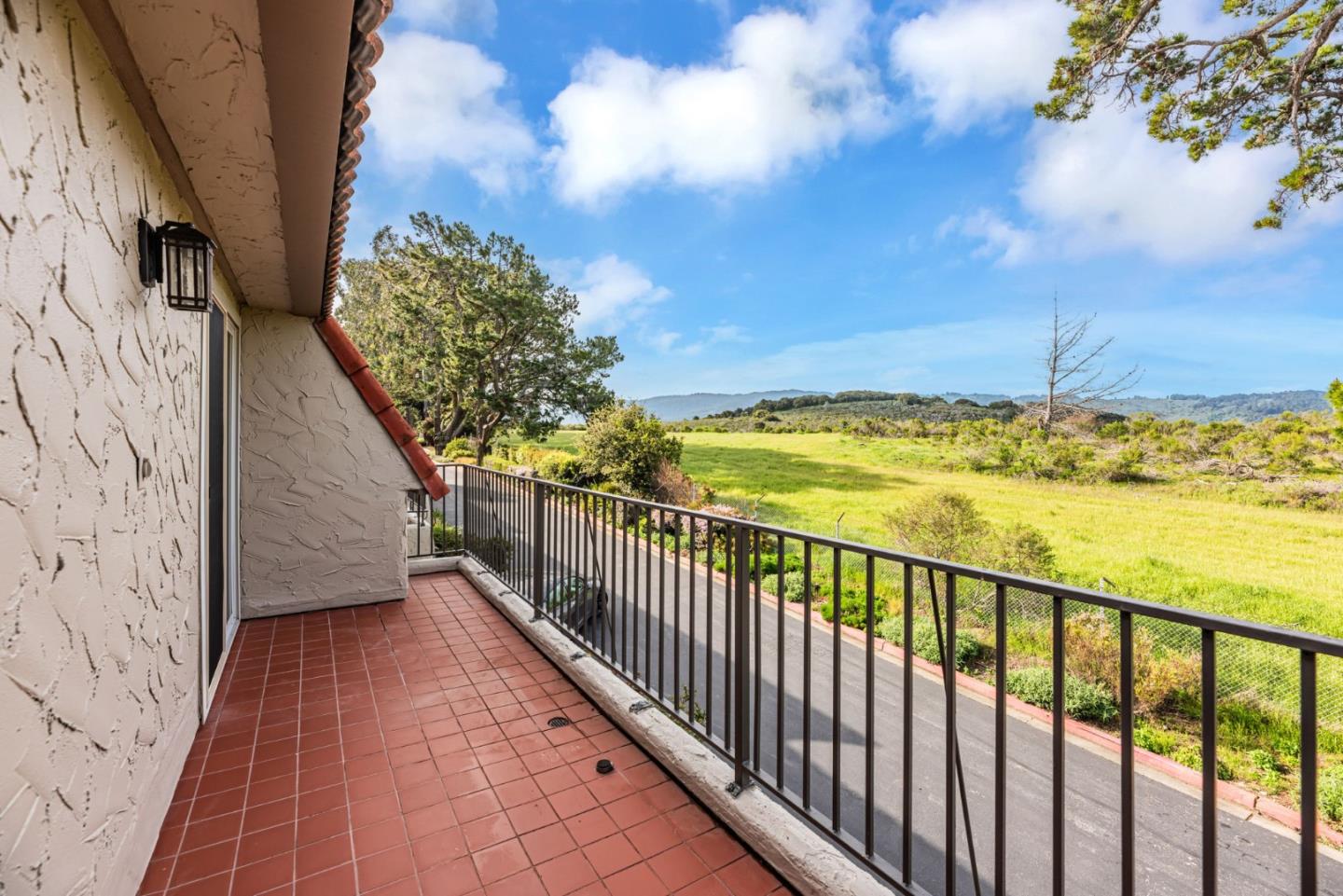 Detail Gallery Image 27 of 33 For 3043 Saint James Rd, Belmont,  CA 94002 - 3 Beds | 2/1 Baths