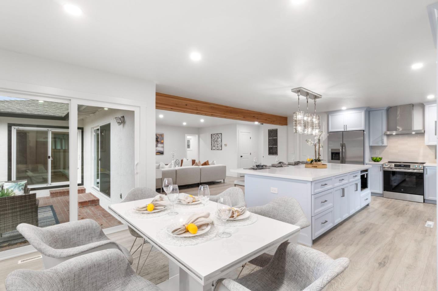 Detail Gallery Image 15 of 43 For 1335 Dentwood Dr, San Jose,  CA 95118 - 4 Beds | 2 Baths