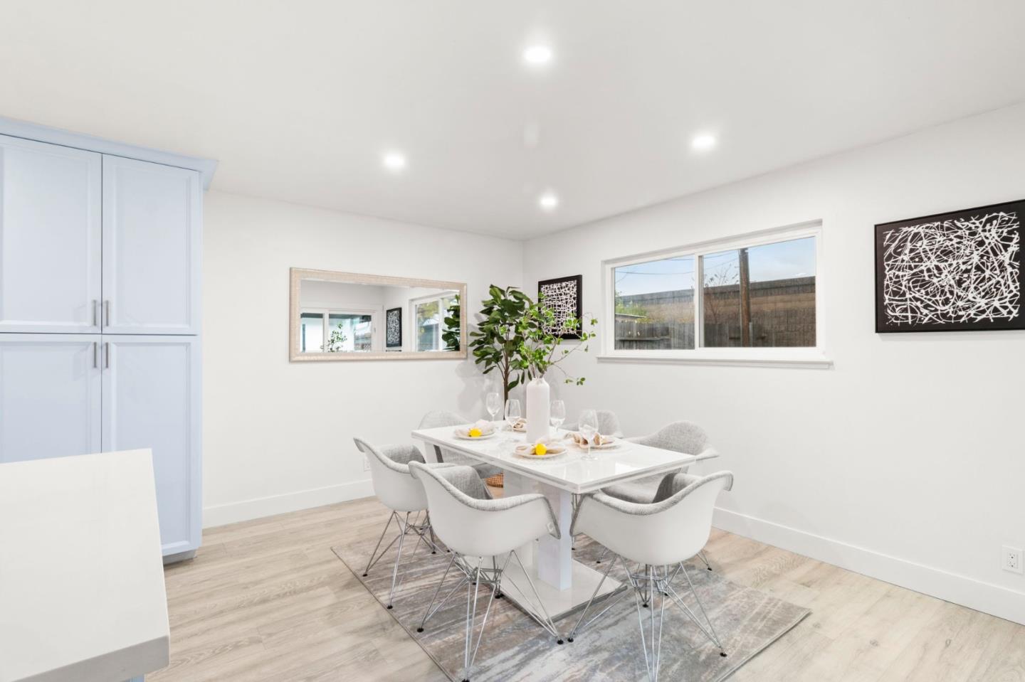 Detail Gallery Image 27 of 43 For 1335 Dentwood Dr, San Jose,  CA 95118 - 4 Beds | 2 Baths