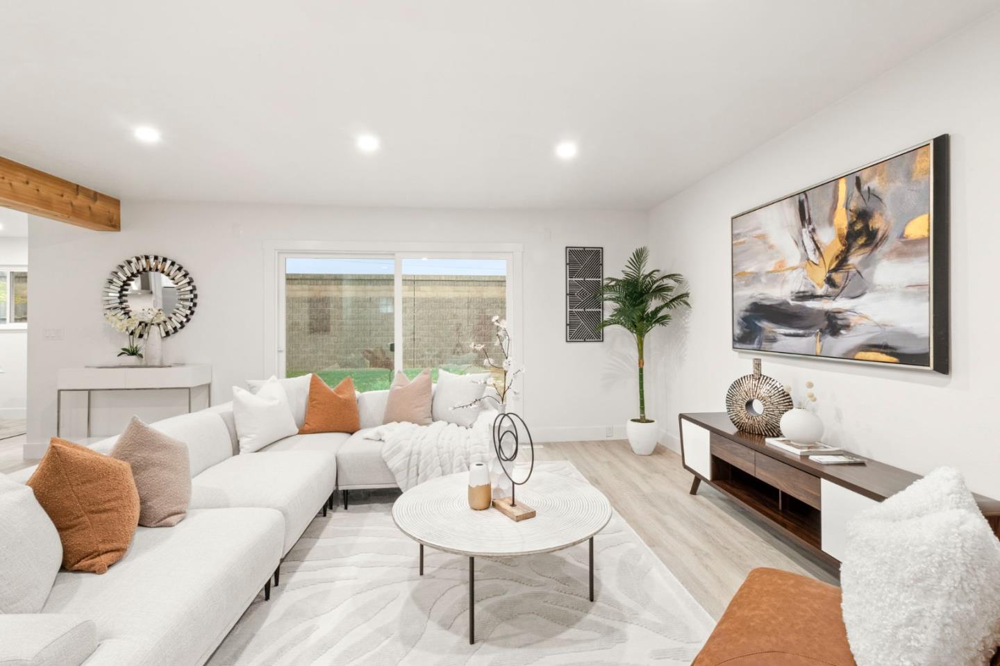 Detail Gallery Image 7 of 43 For 1335 Dentwood Dr, San Jose,  CA 95118 - 4 Beds | 2 Baths