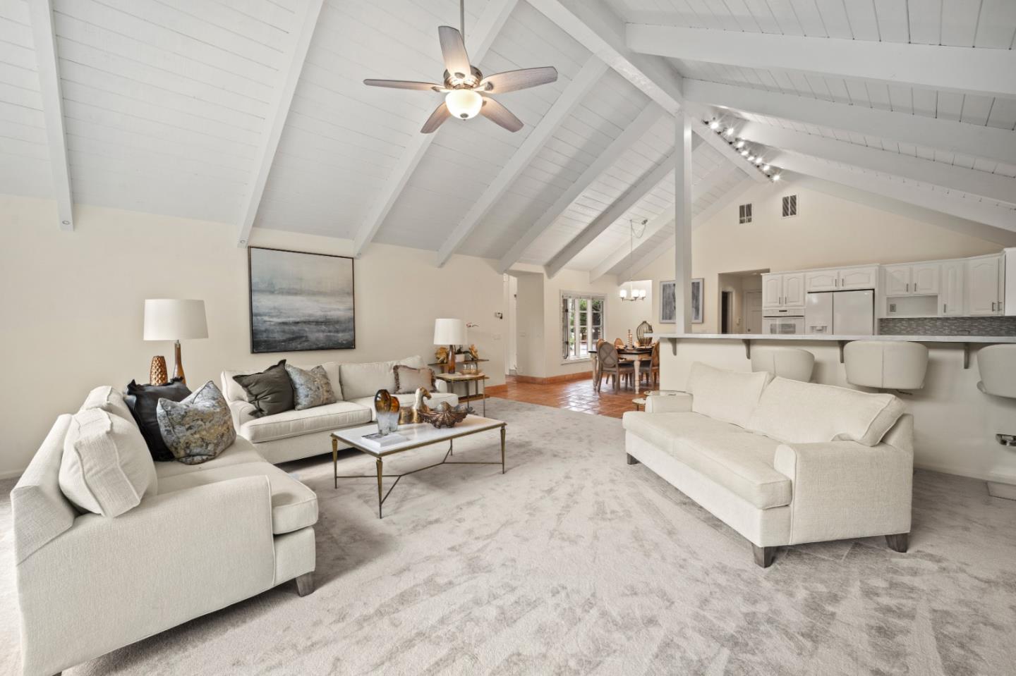 Detail Gallery Image 17 of 43 For 4055 Sunset Ln, Pebble Beach,  CA 93953 - 4 Beds | 2/1 Baths