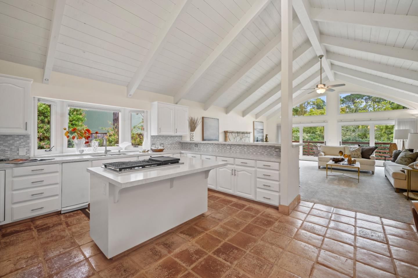 Detail Gallery Image 4 of 43 For 4055 Sunset Ln, Pebble Beach,  CA 93953 - 4 Beds | 2/1 Baths