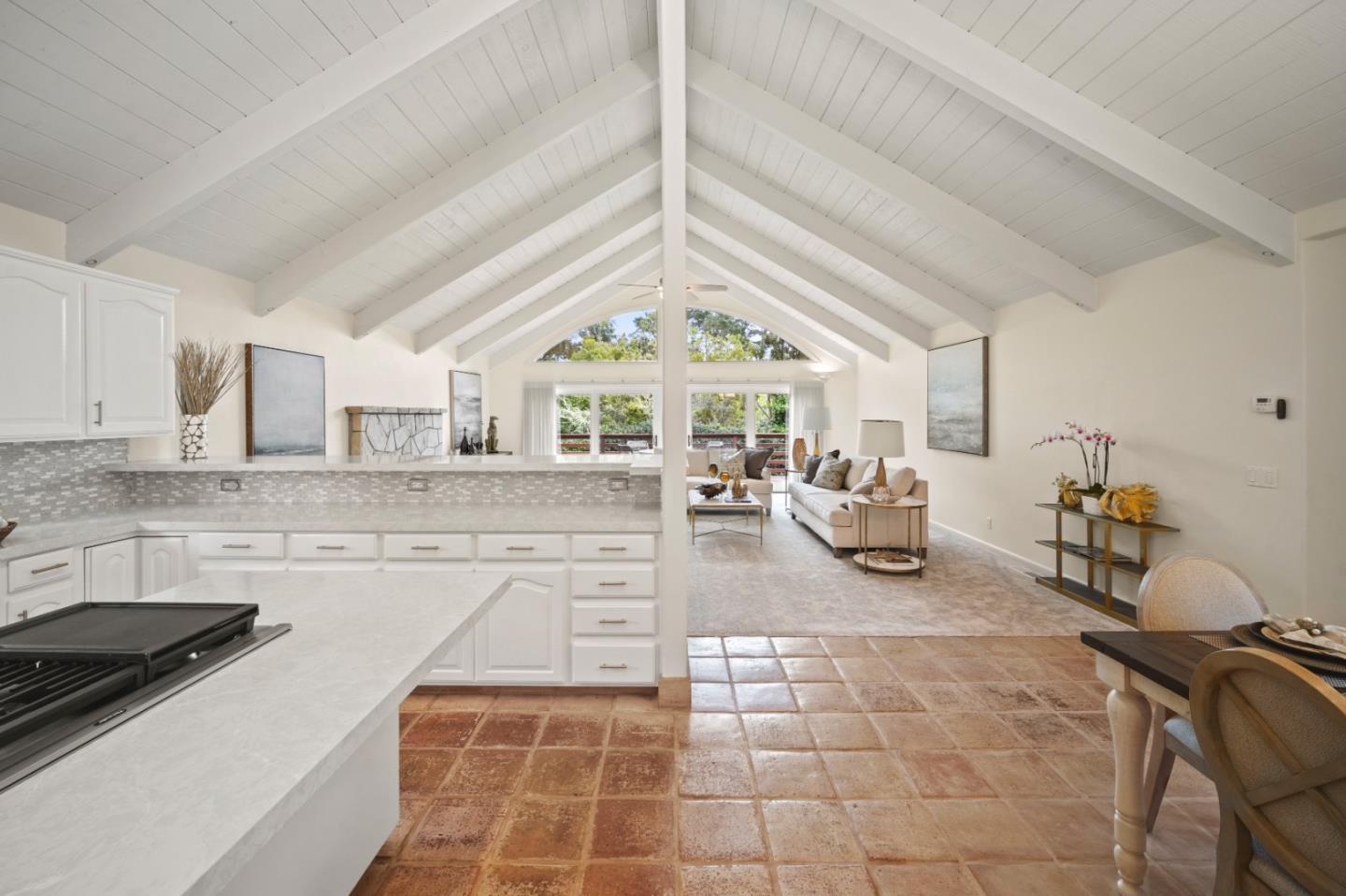 Detail Gallery Image 5 of 43 For 4055 Sunset Ln, Pebble Beach,  CA 93953 - 4 Beds | 2/1 Baths