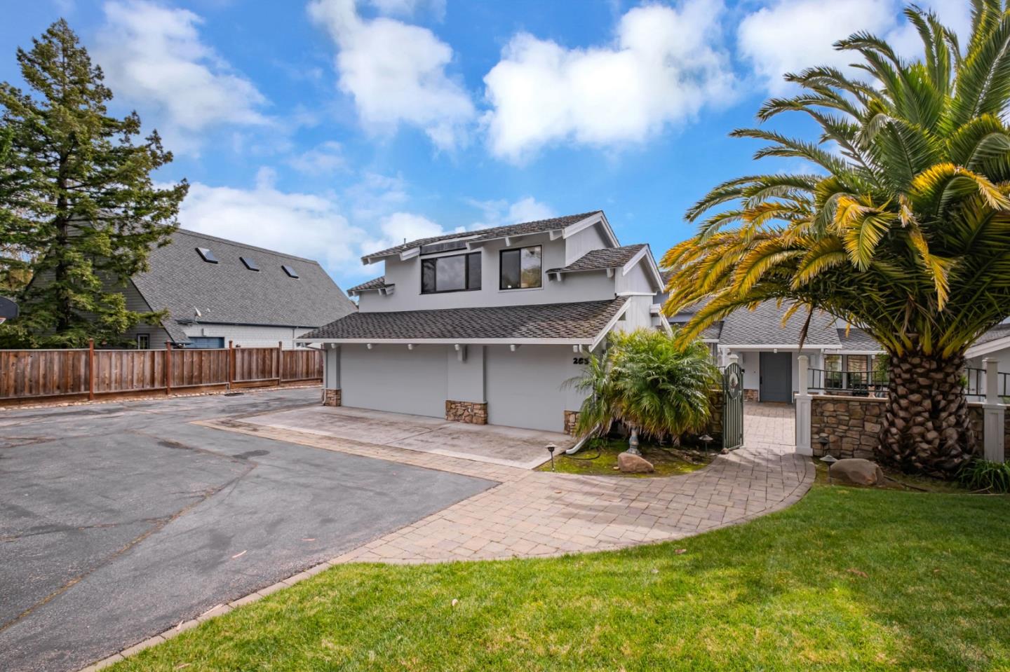 Detail Gallery Image 4 of 67 For 265 Calle Serra Rd, Aptos,  CA 95003 - 4 Beds | 4 Baths