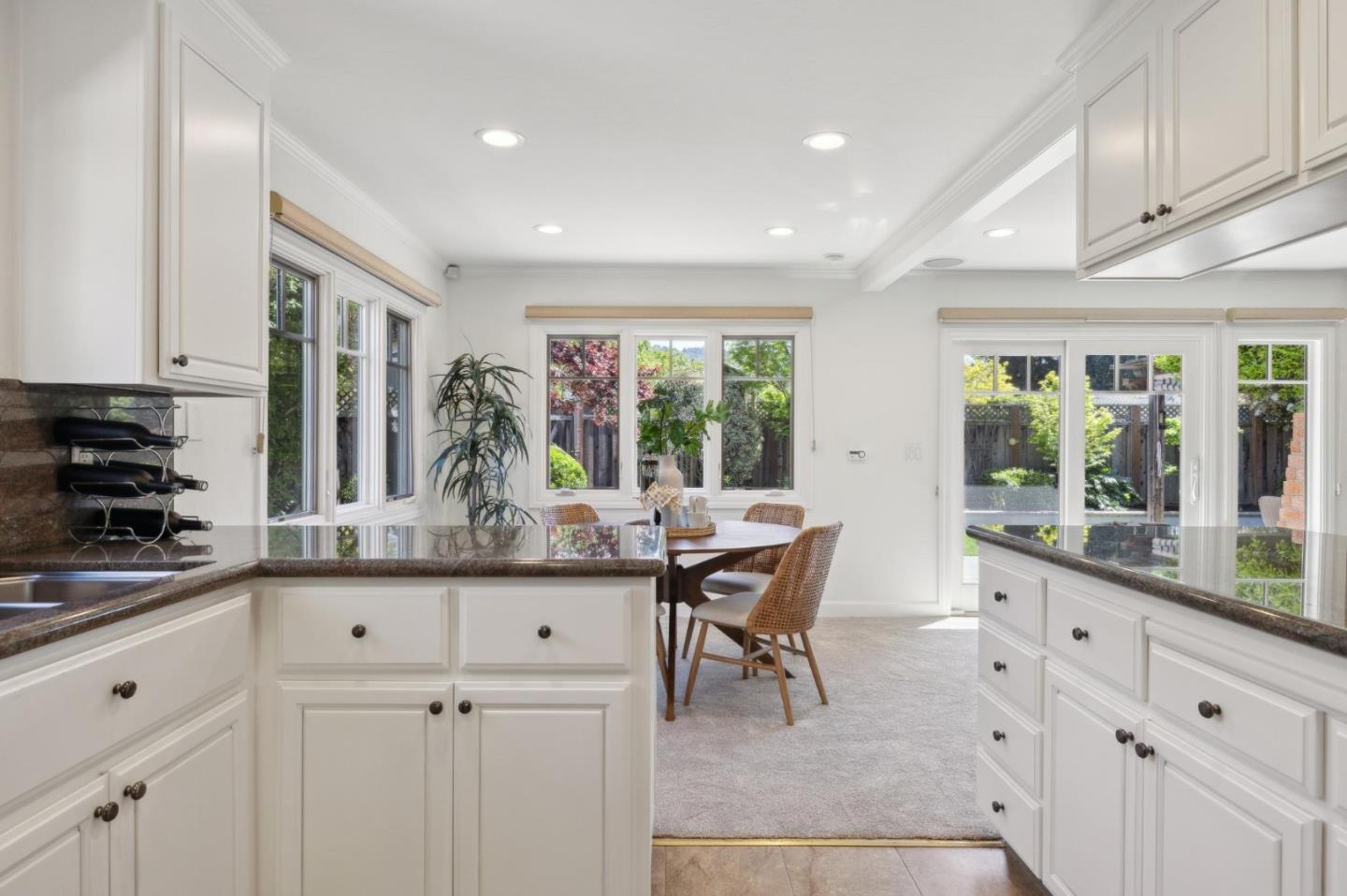Detail Gallery Image 11 of 42 For 16100 Shannon Rd, Los Gatos,  CA 95032 - 3 Beds | 2 Baths