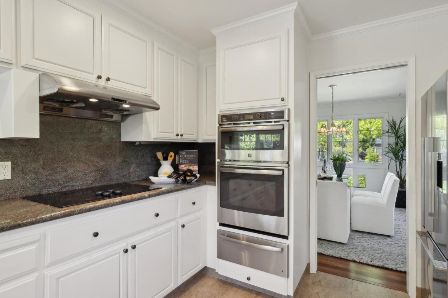 Detail Gallery Image 12 of 42 For 16100 Shannon Rd, Los Gatos,  CA 95032 - 3 Beds | 2 Baths