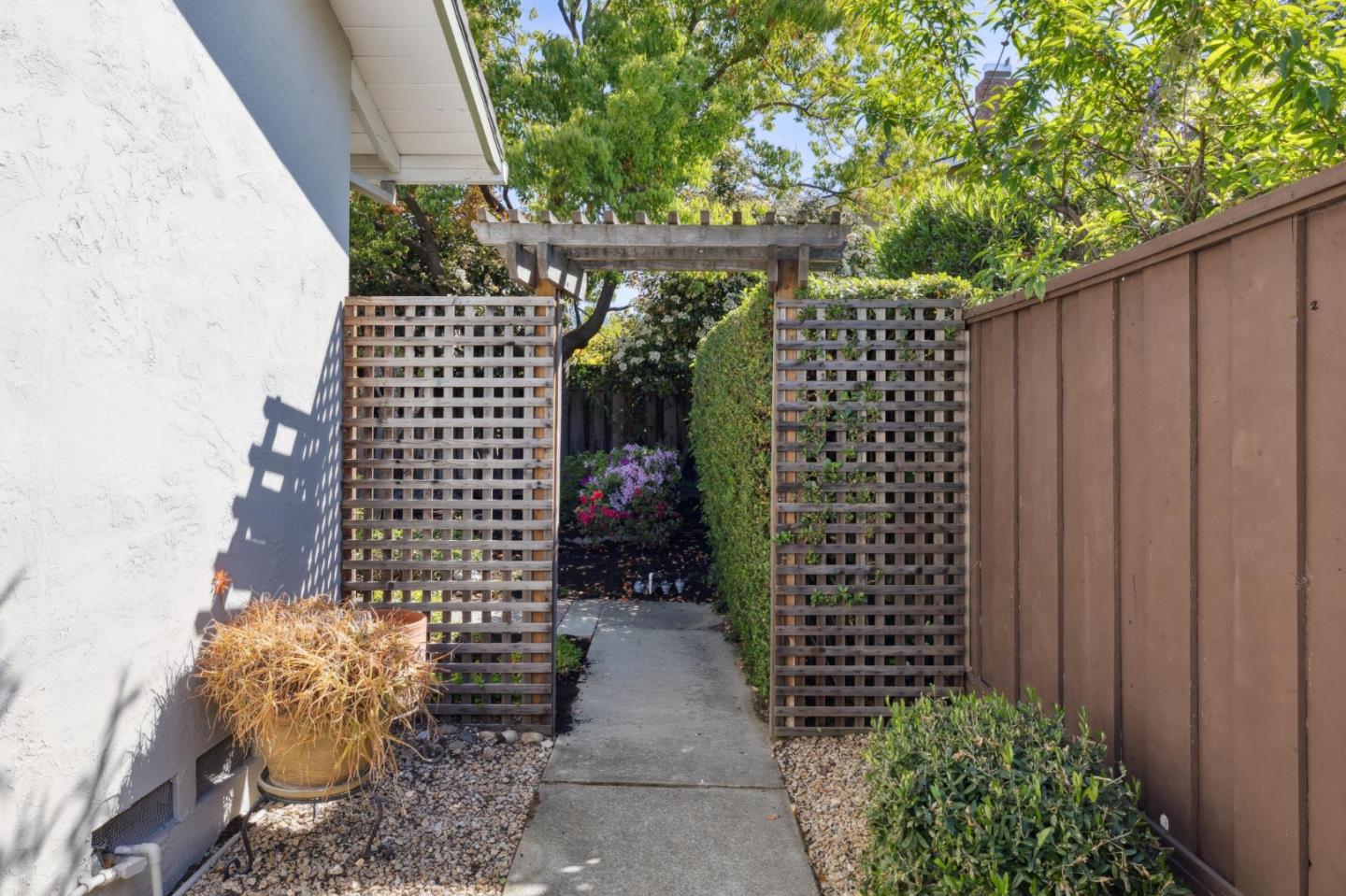 Detail Gallery Image 30 of 42 For 16100 Shannon Rd, Los Gatos,  CA 95032 - 3 Beds | 2 Baths