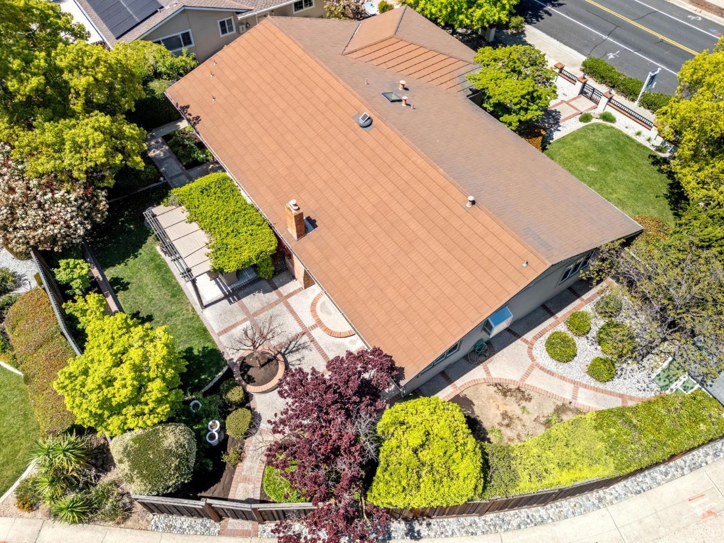 Detail Gallery Image 33 of 42 For 16100 Shannon Rd, Los Gatos,  CA 95032 - 3 Beds | 2 Baths