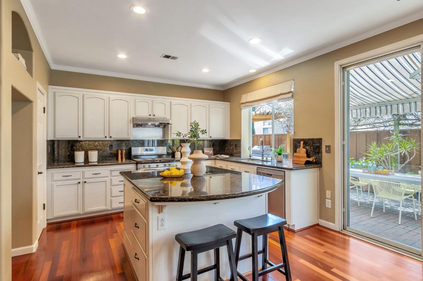 Detail Gallery Image 19 of 60 For 6751 Positano Ln, San Jose,  CA 95138 - 3 Beds | 2/1 Baths