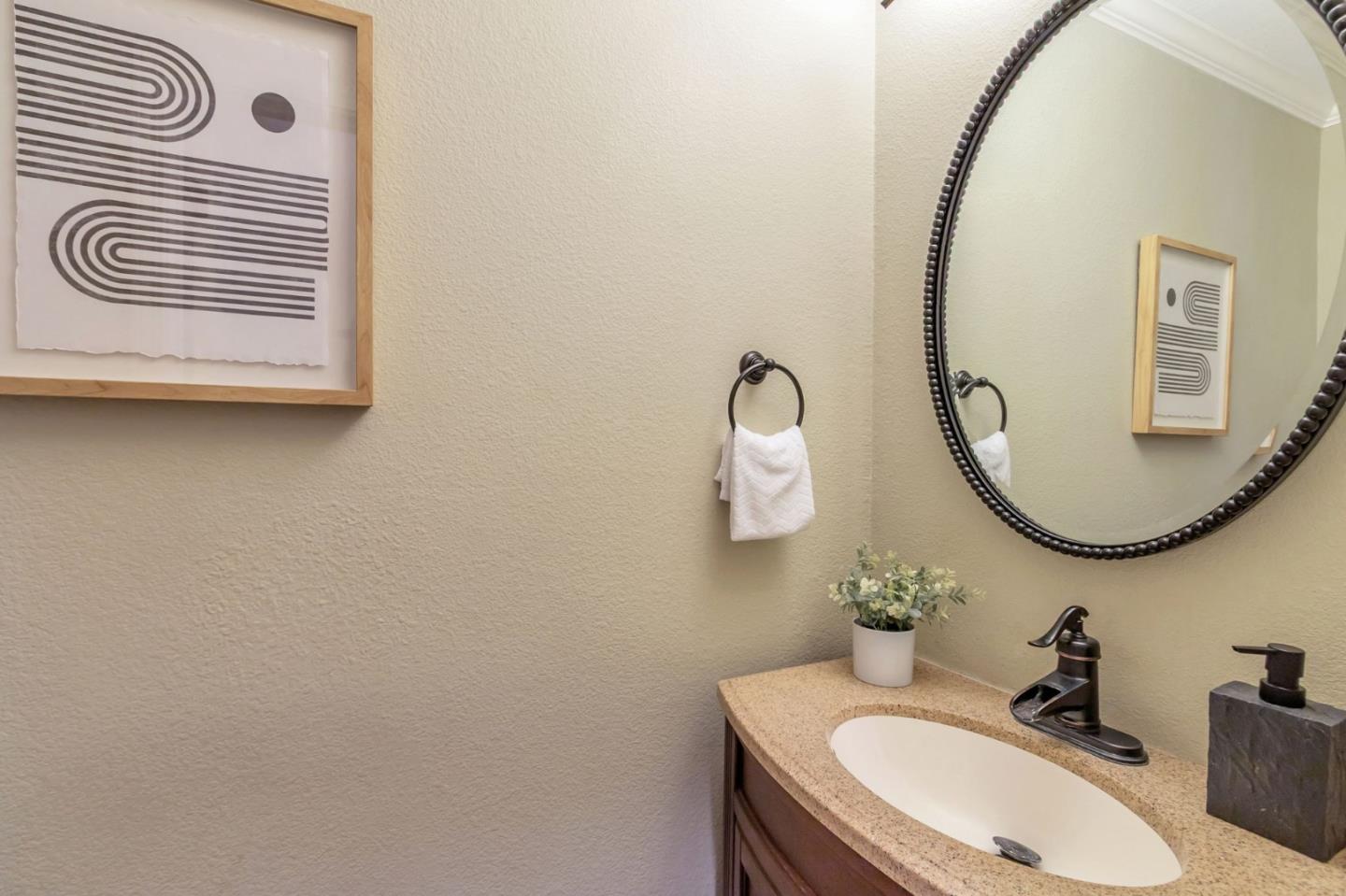 Detail Gallery Image 40 of 60 For 6751 Positano Ln, San Jose,  CA 95138 - 3 Beds | 2/1 Baths