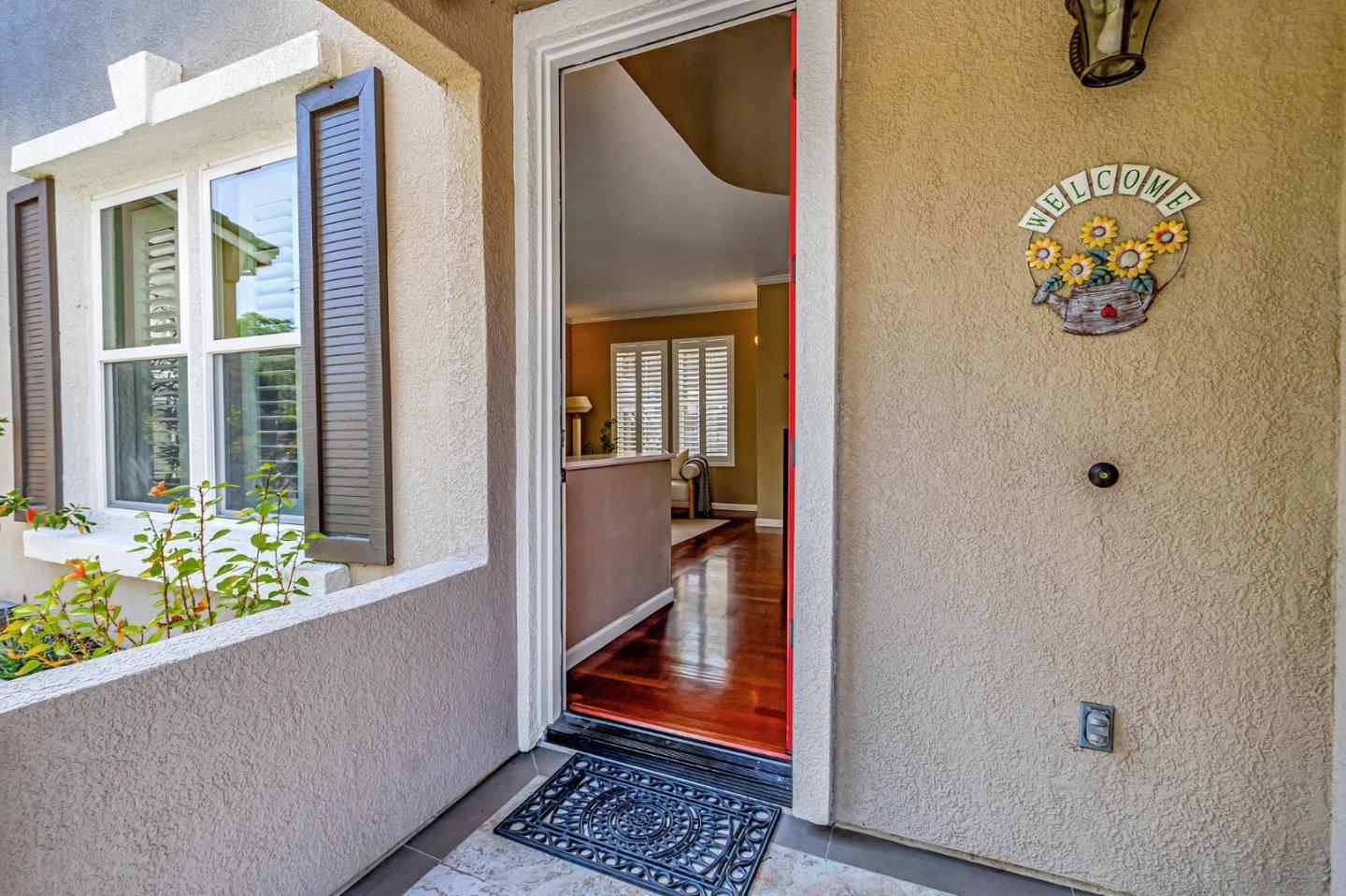 Detail Gallery Image 6 of 60 For 6751 Positano Ln, San Jose,  CA 95138 - 3 Beds | 2/1 Baths