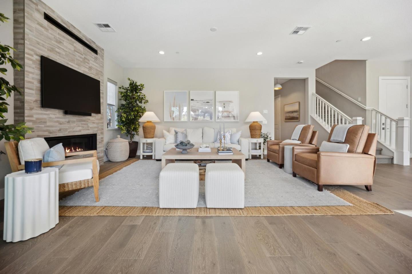 Detail Gallery Image 13 of 73 For 1814 Links Dr, Seaside,  CA 93955 - 4 Beds | 4/1 Baths