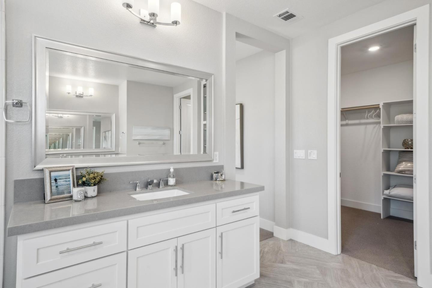 Detail Gallery Image 26 of 73 For 1814 Links Dr, Seaside,  CA 93955 - 4 Beds | 4/1 Baths