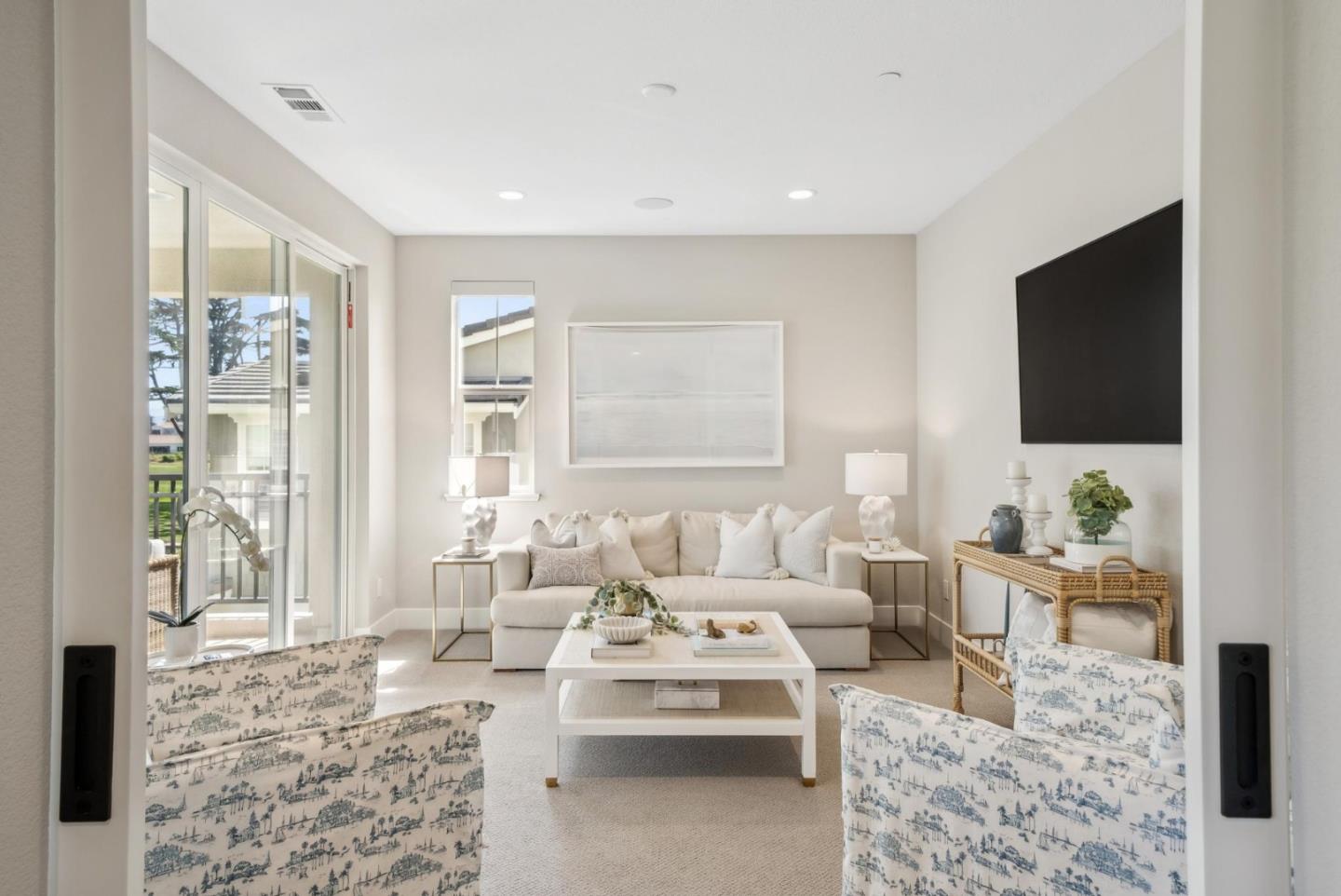Detail Gallery Image 31 of 73 For 1814 Links Dr, Seaside,  CA 93955 - 4 Beds | 4/1 Baths