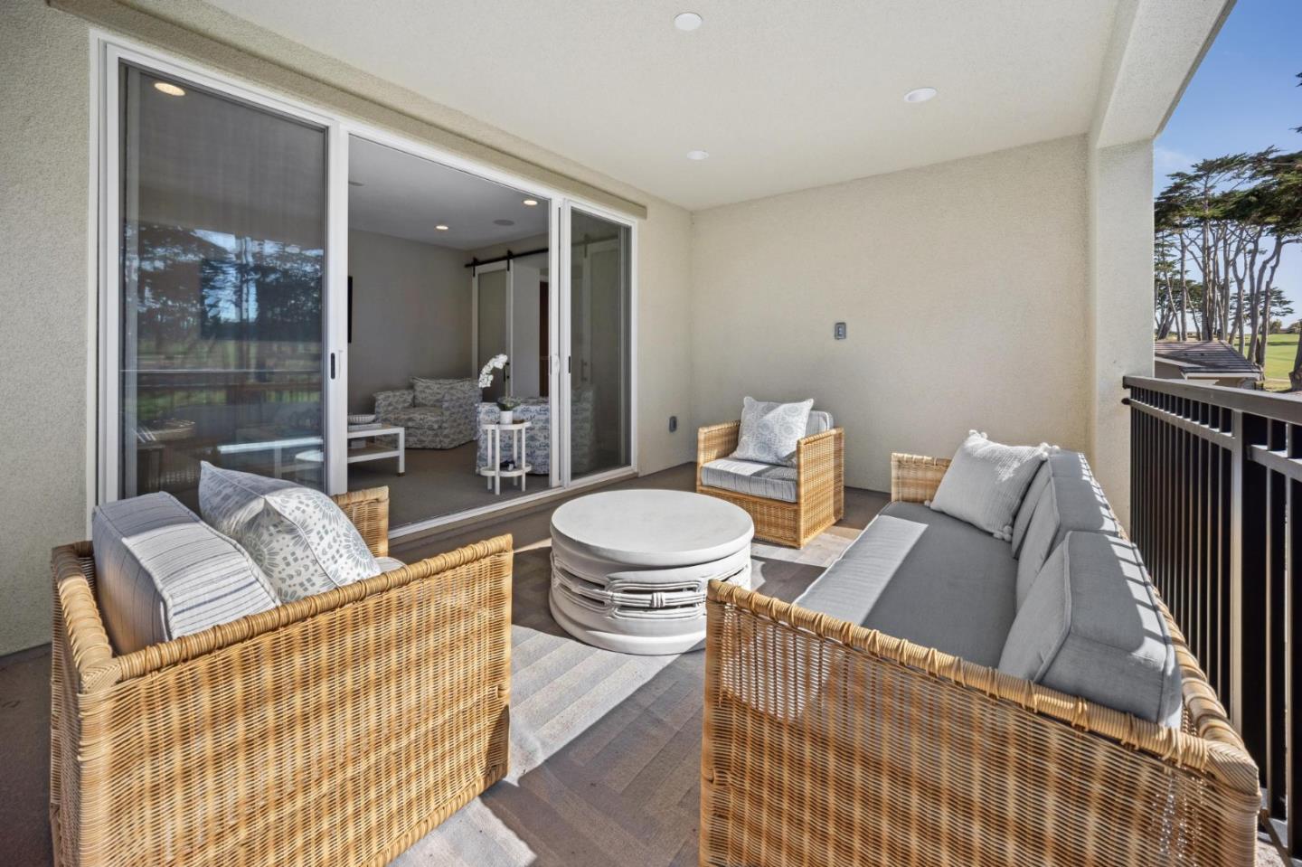 Detail Gallery Image 37 of 73 For 1814 Links Dr, Seaside,  CA 93955 - 4 Beds | 4/1 Baths