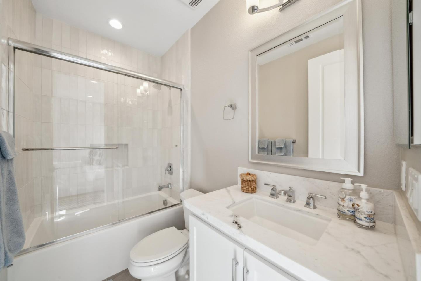 Detail Gallery Image 42 of 73 For 1814 Links Dr, Seaside,  CA 93955 - 4 Beds | 4/1 Baths
