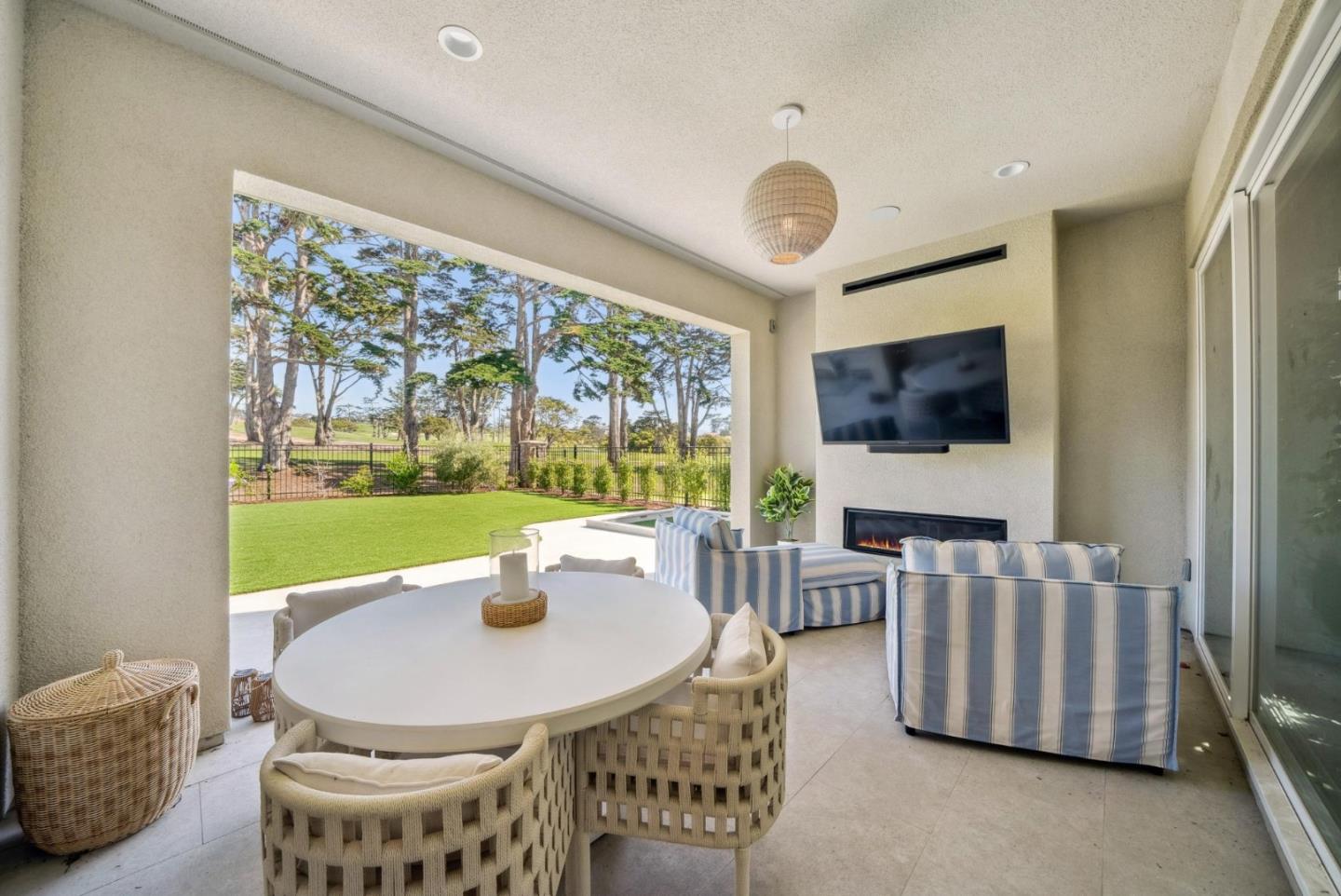 Detail Gallery Image 58 of 73 For 1814 Links Dr, Seaside,  CA 93955 - 4 Beds | 4/1 Baths