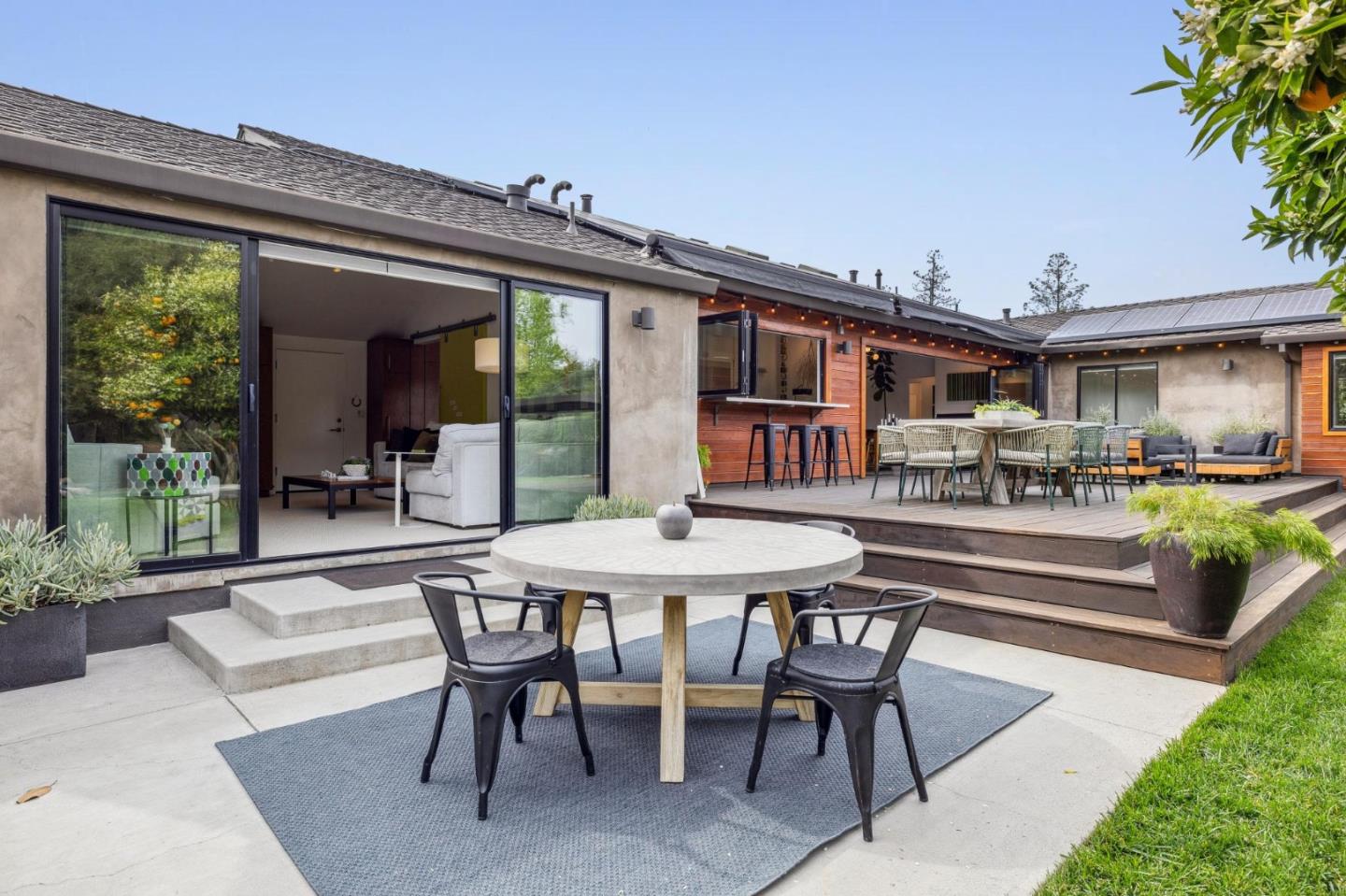 Detail Gallery Image 29 of 76 For 15548 Kavin Ln, Monte Sereno,  CA 95030 - 5 Beds | 3/1 Baths