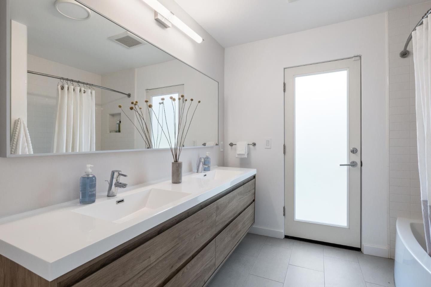 Detail Gallery Image 38 of 76 For 15548 Kavin Ln, Monte Sereno,  CA 95030 - 5 Beds | 3/1 Baths