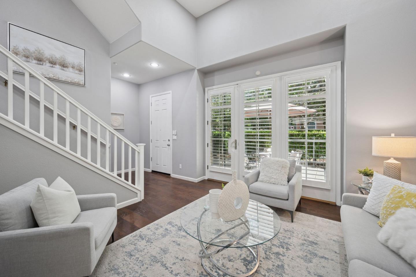 Detail Gallery Image 10 of 56 For 853 Georgetown Pl, San Jose,  CA 95126 - 3 Beds | 3 Baths