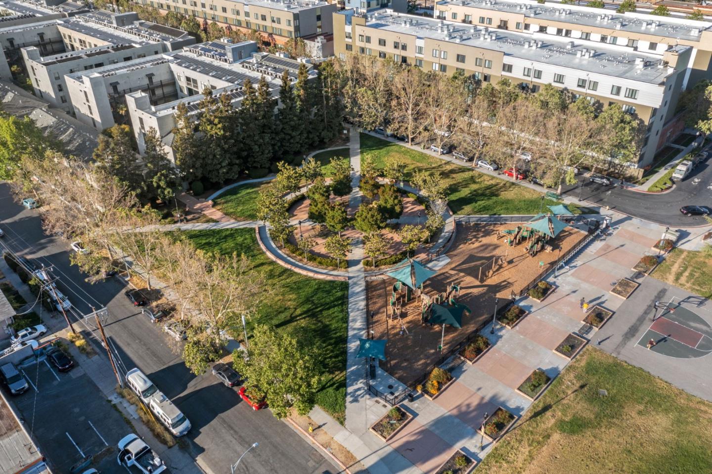 Detail Gallery Image 52 of 56 For 853 Georgetown Pl, San Jose,  CA 95126 - 3 Beds | 3 Baths