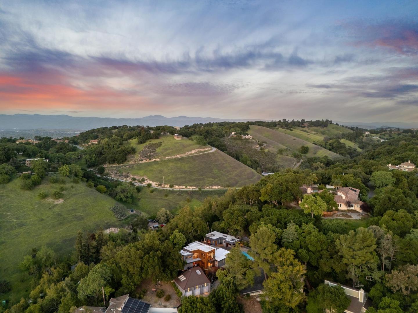 Detail Gallery Image 70 of 75 For 15640 Shannon Heights Rd, Los Gatos,  CA 95032 - 4 Beds | 4/1 Baths