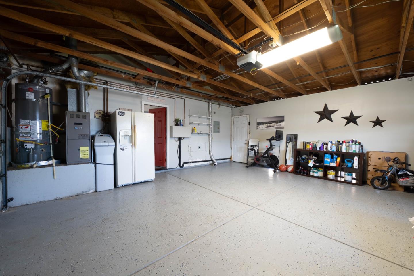 Detail Gallery Image 30 of 37 For 890 Sloat Dr, Salinas,  CA 93907 - 3 Beds | 2 Baths