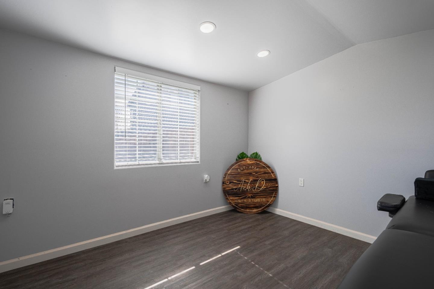 Detail Gallery Image 34 of 37 For 890 Sloat Dr, Salinas,  CA 93907 - 3 Beds | 2 Baths