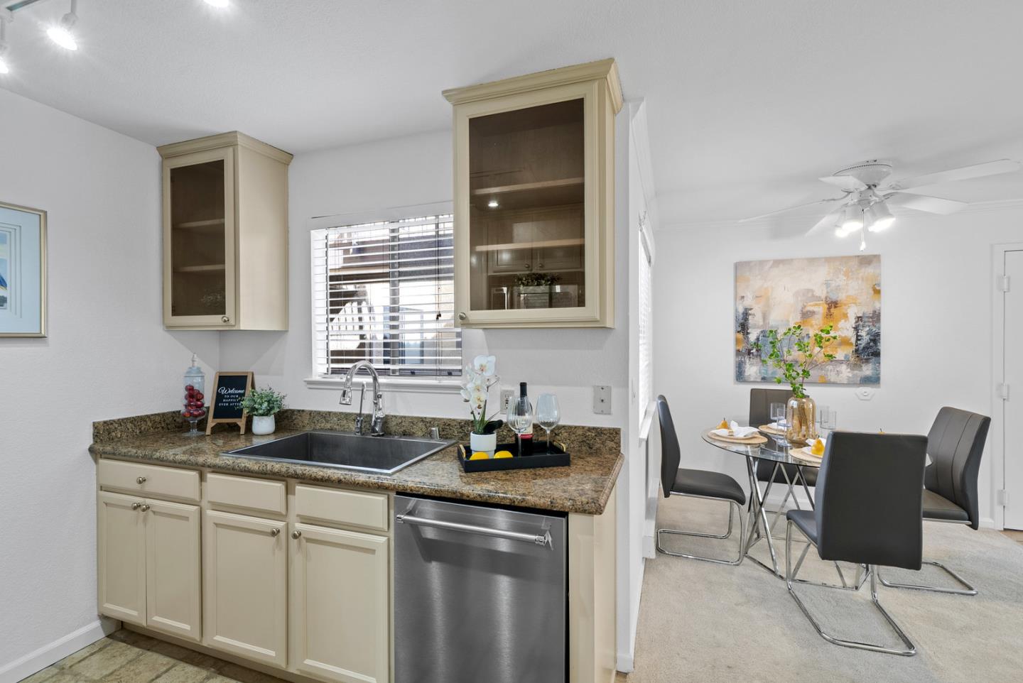 Detail Gallery Image 8 of 32 For 2250 Monroe St #263,  Santa Clara,  CA 95050 - 1 Beds | 1 Baths