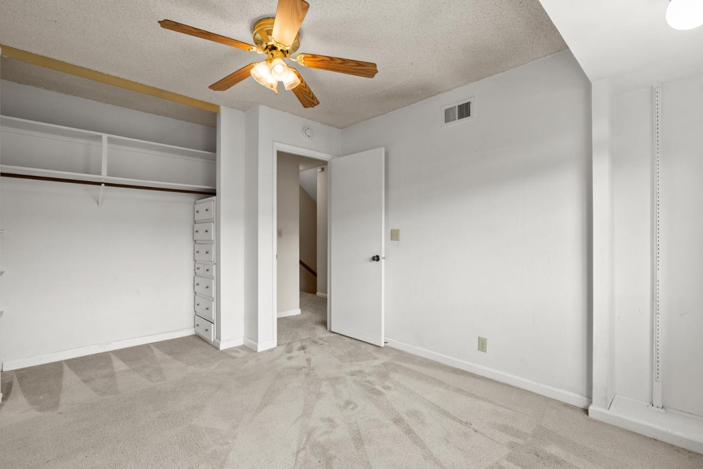 Detail Gallery Image 22 of 50 For 1174 San Moritz Dr, San Jose,  CA 95132 - 4 Beds | 2/1 Baths
