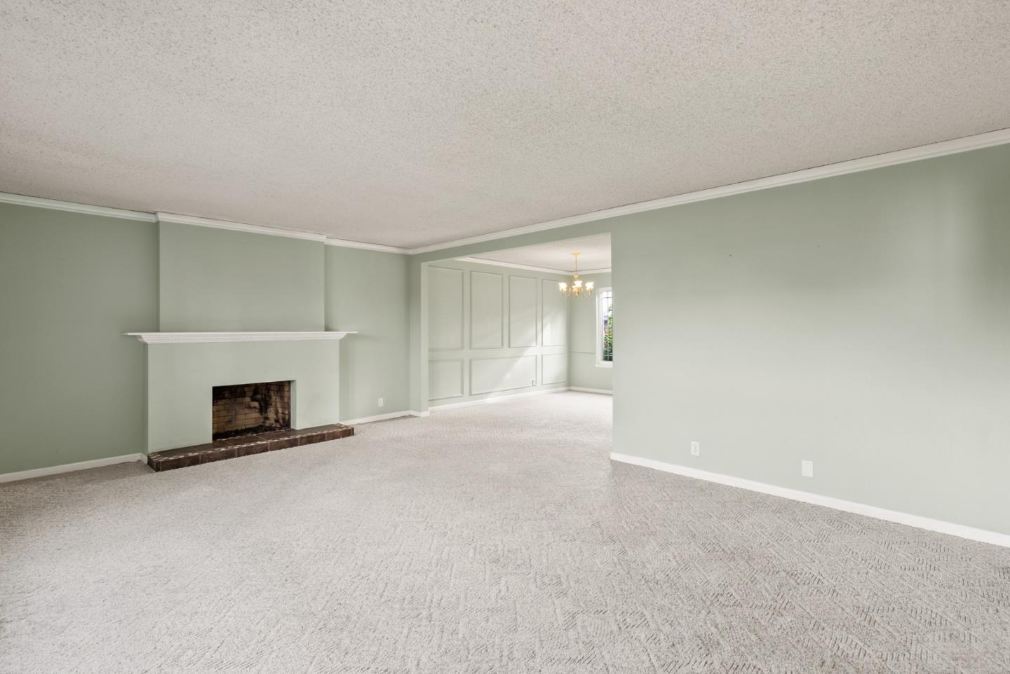 Detail Gallery Image 5 of 50 For 1174 San Moritz Dr, San Jose,  CA 95132 - 4 Beds | 2/1 Baths