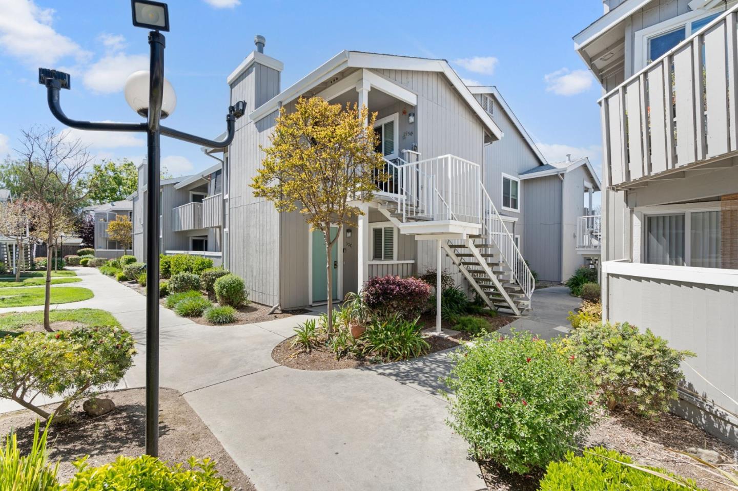 Detail Gallery Image 16 of 22 For 95 Rancho Dr #C,  San Jose,  CA 95111 - 2 Beds | 2 Baths