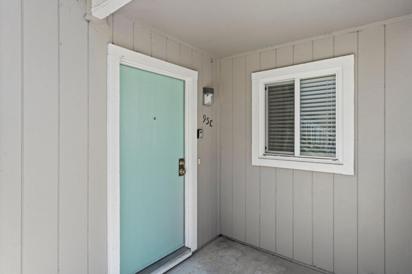 Detail Gallery Image 17 of 22 For 95 Rancho Dr #C,  San Jose,  CA 95111 - 2 Beds | 2 Baths